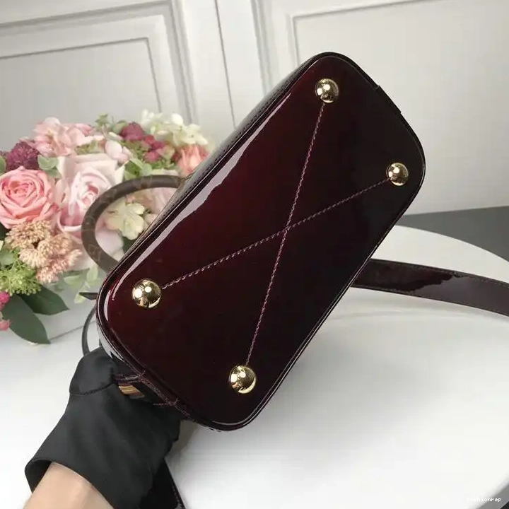 Fashionrepsfam ru Bags LV 19T1L0241 0802
